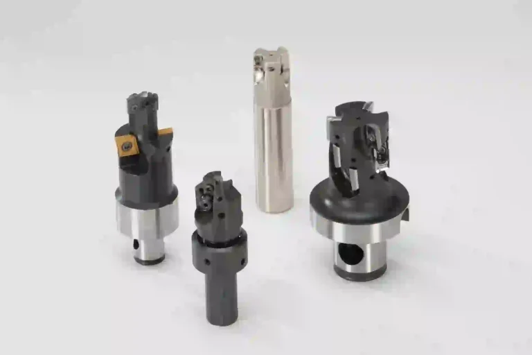 UTENSILI A FISSAGGIO MECCANICO